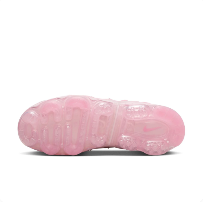 Nike Pink Low-Top Sneakers | Sculpted Upper & Translucent Sole