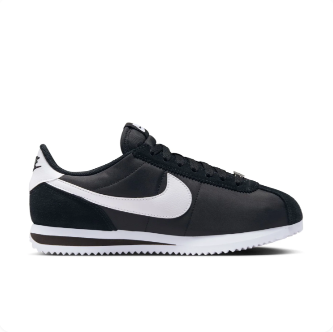 Nike Black & White Low-Top Sneakers | White Swoosh & Zigzag Sole