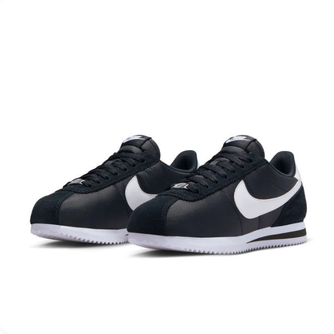 Nike Black & White Low-Top Sneakers | White Swoosh & Zigzag Sole