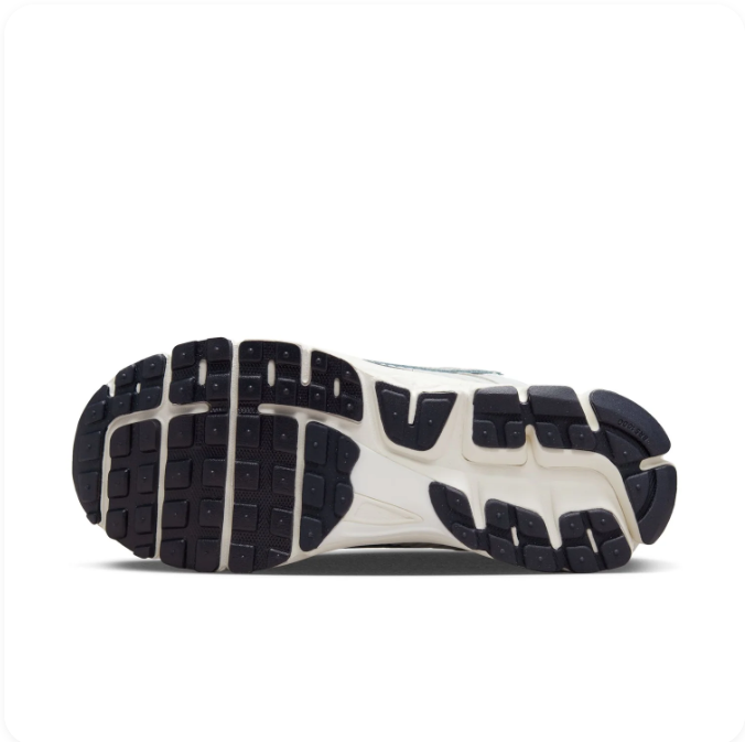 Nike White & Silver Low-Top Sneakers | Ribbed Side Panels & Cream Midsole