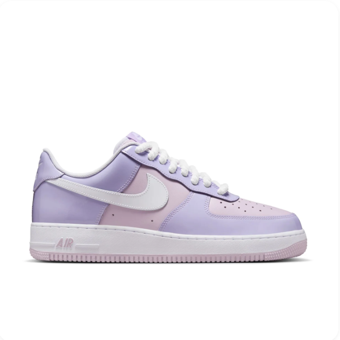 Nike Lavender & Pink Low-Top Sneakers | White Swoosh & Pastel Pink Sole